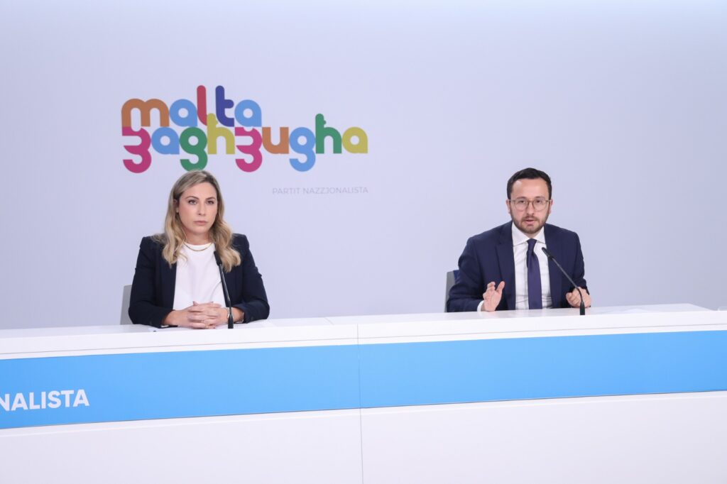 In-nies mhux apoloġija jridu imma Ministri li ma jiffrodawx lill-poplu biex jiffangaw huma