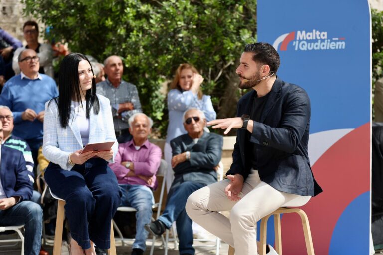 Dan hu l-mument tiegħek, il-mument tal-poplu, il-mument ta’ pajjiż li jrid jimxi ’l quddiem