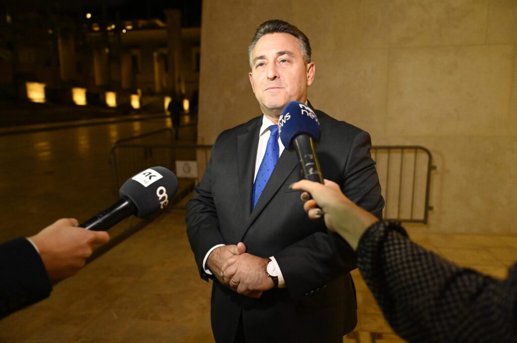 Robert Abela jikkonferma li hu bla viżjoni għal Malta