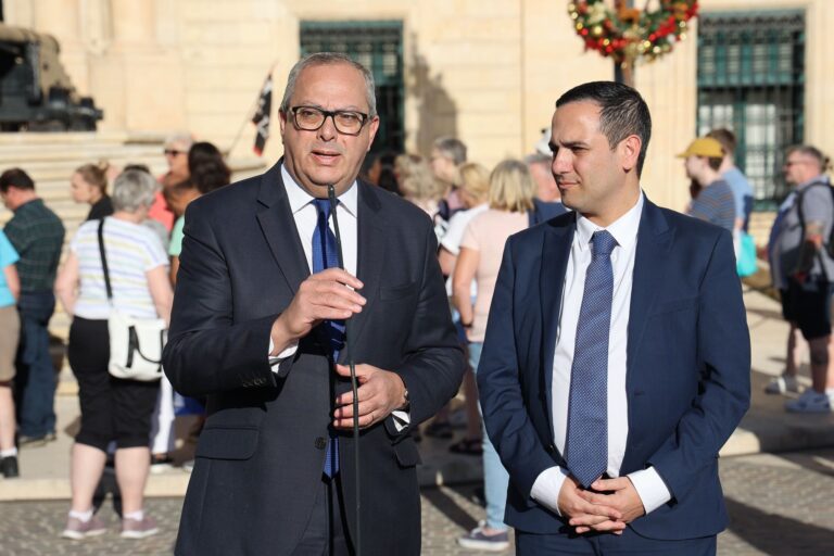 La Robert Abela mhux kapaċi, se jerġa’ jkun il-poplu Malti li jagħti direzzjoni ġdida lil pajjiżna