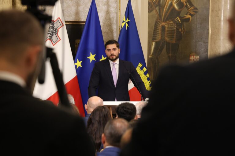 L-AŻAD għandha rwol importanti x’taqdi fit-tisħiħ tad-demokrazija u fit-tfassil tal-futur ta’ Malta