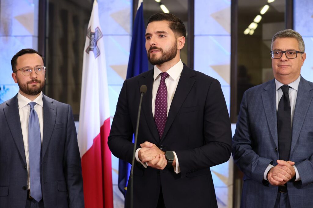 Budget ieħor. L-istess problemi – Alex Borg