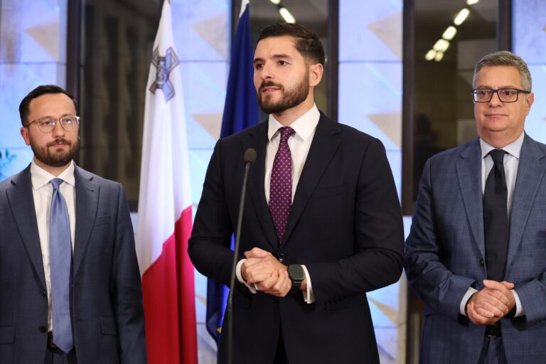 Budget ieħor. L-istess problemi – Alex Borg